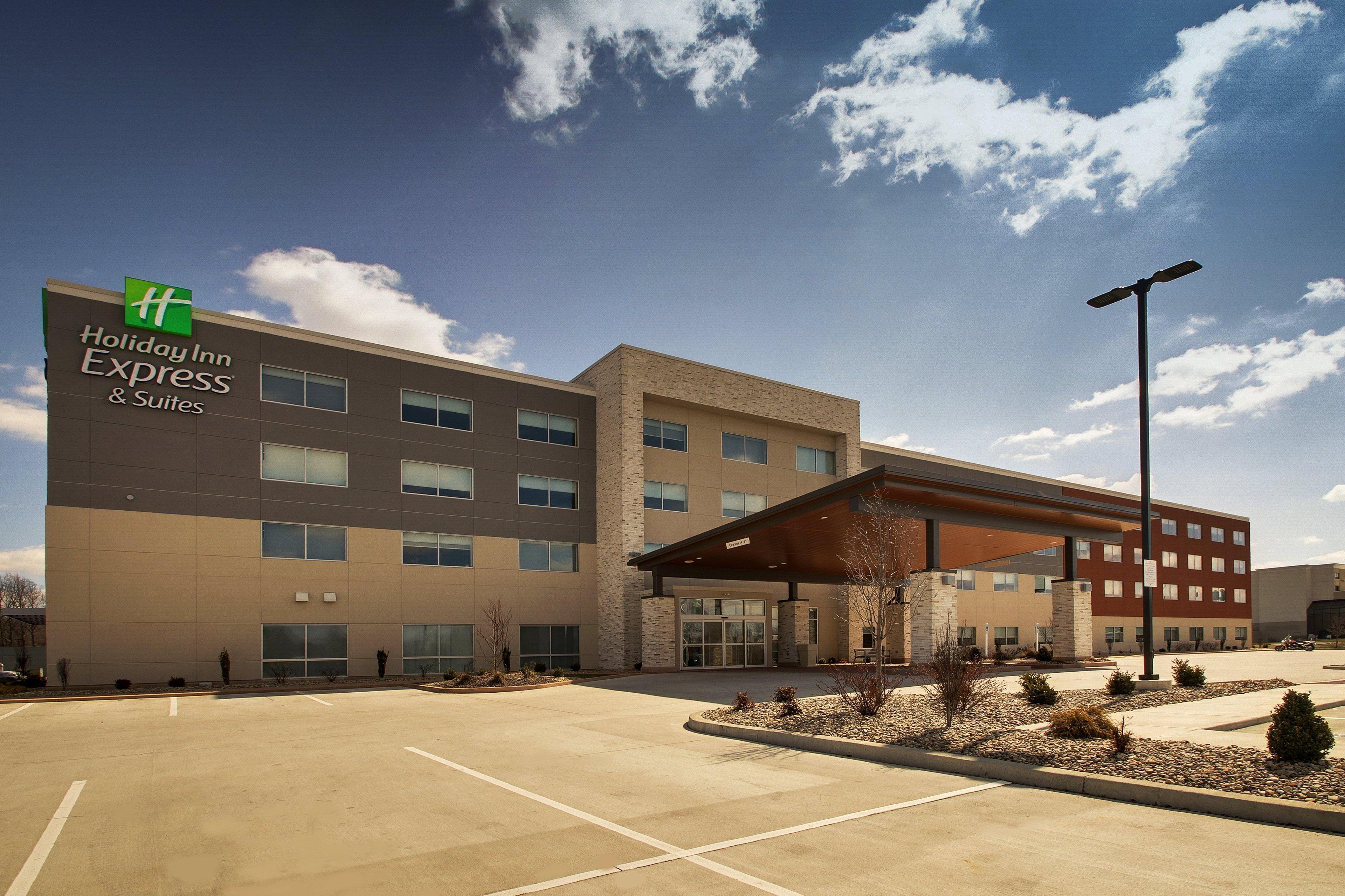 Holiday Inn Express & Suites - Mount Vernon By Ihg Экстерьер фото