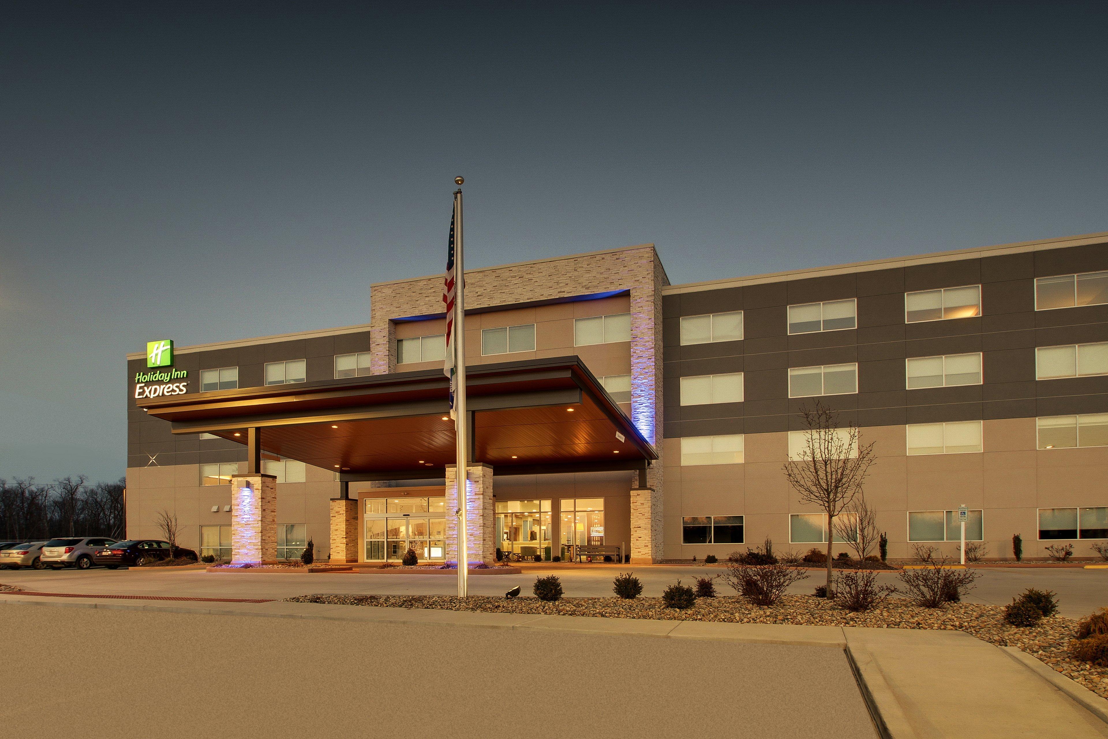 Holiday Inn Express & Suites - Mount Vernon By Ihg Экстерьер фото