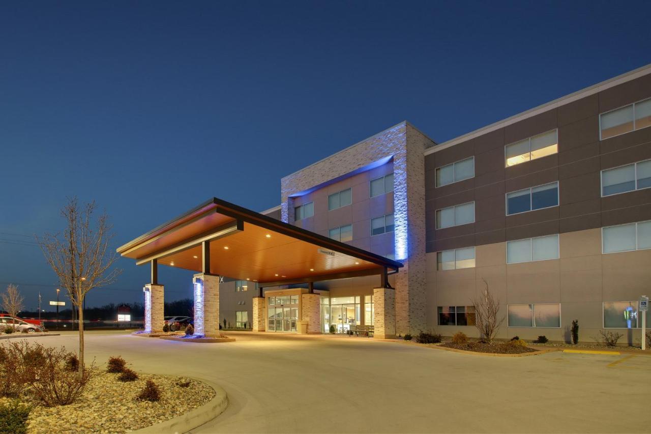 Holiday Inn Express & Suites - Mount Vernon By Ihg Экстерьер фото