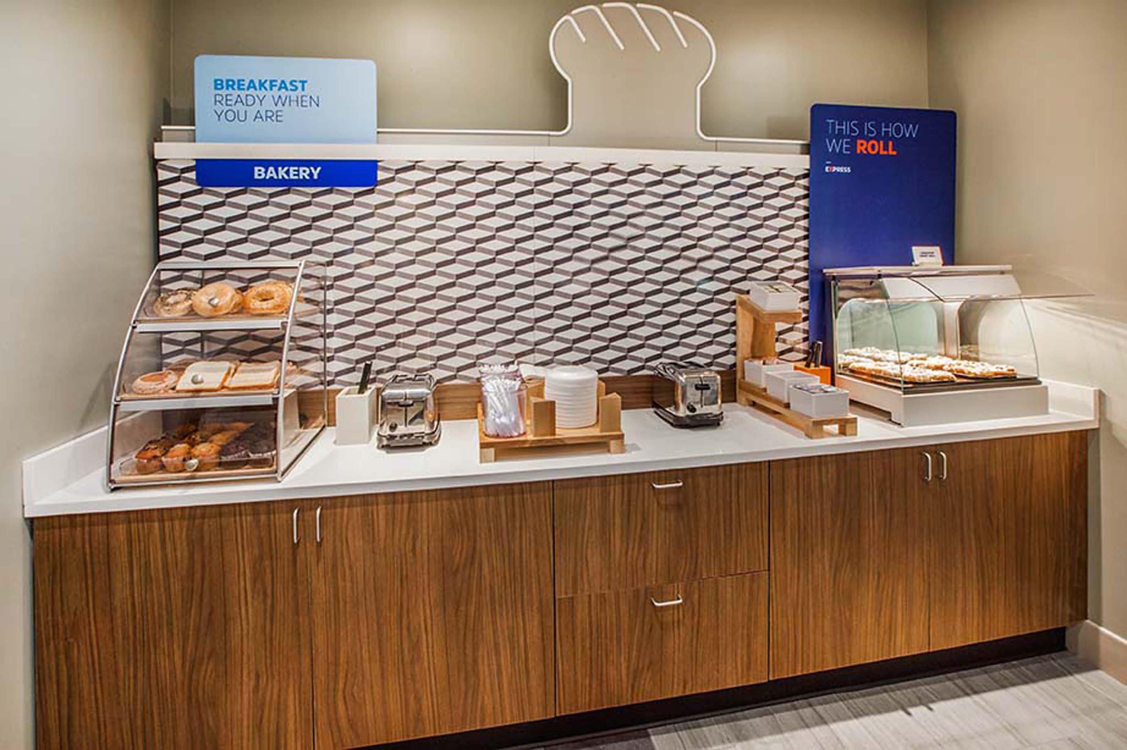 Holiday Inn Express & Suites - Mount Vernon By Ihg Экстерьер фото